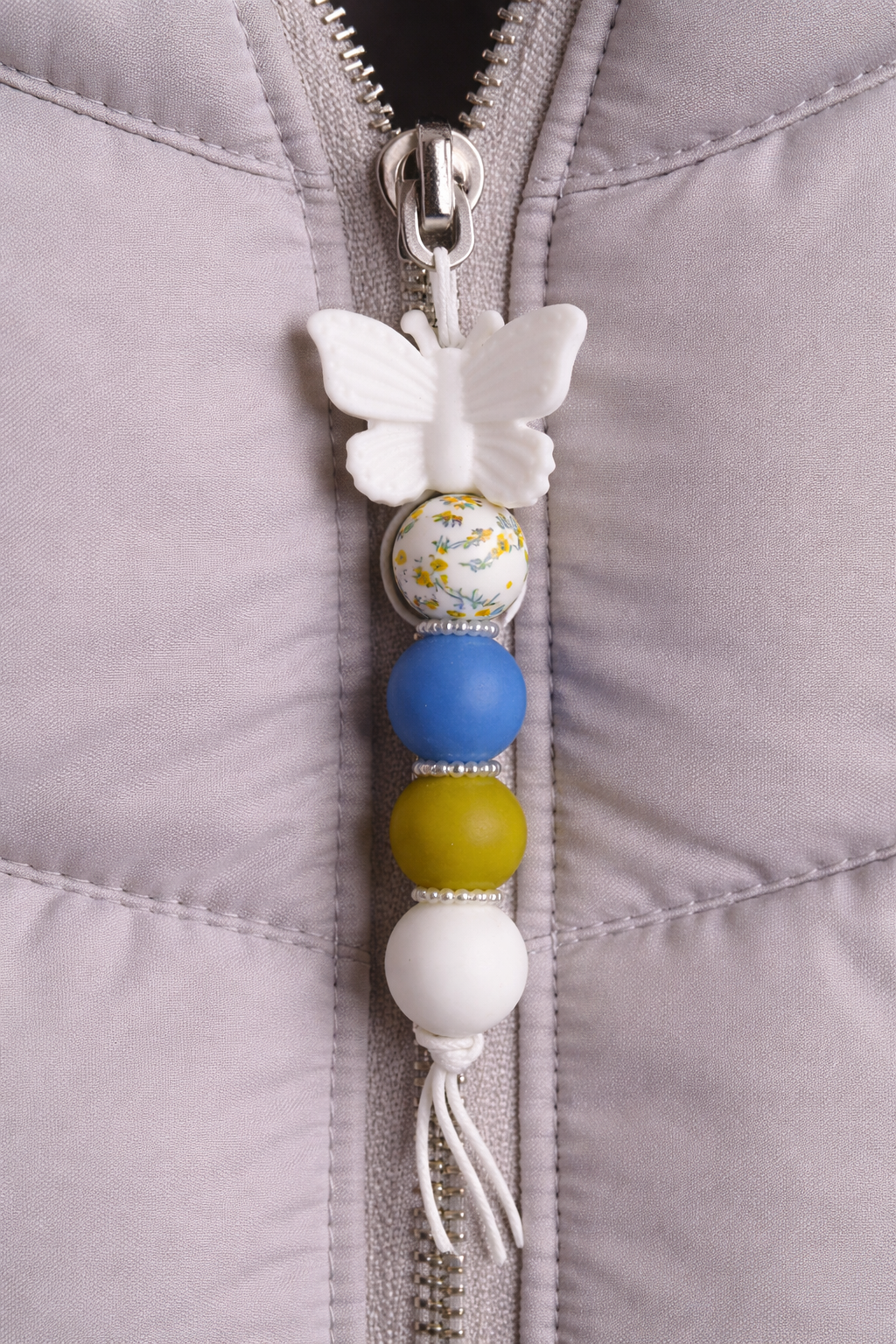 Jaszipper vlinder "wit"