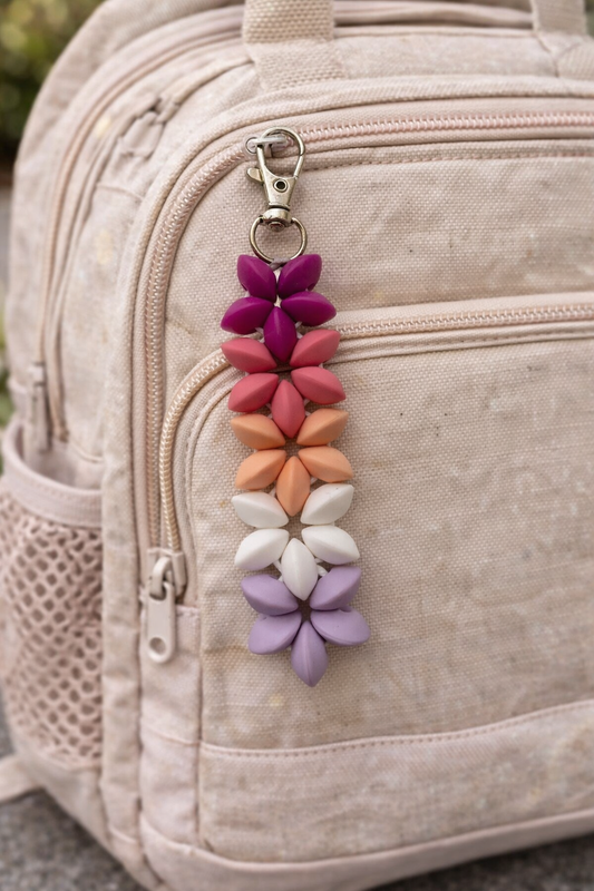Tassenhanger pinkflower