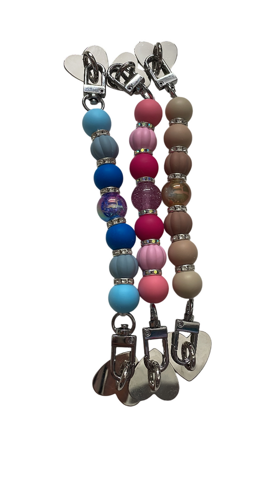 Telefoonkoord met hartplakkertjes