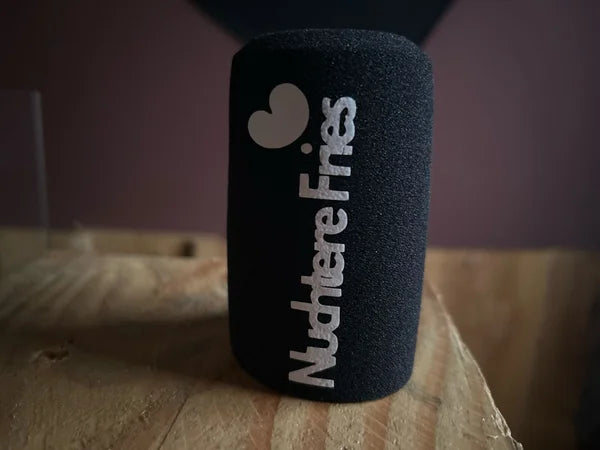 Plopkap met eigen logo sticker